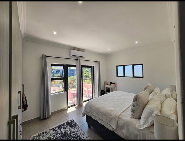 4 BEDROOM HOUSE FOR SALE IN NEW SALT ROCK CITY